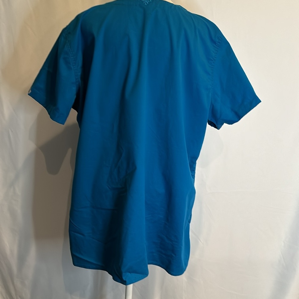 π3/$15 Couture Scrub - Picture 5 of 7